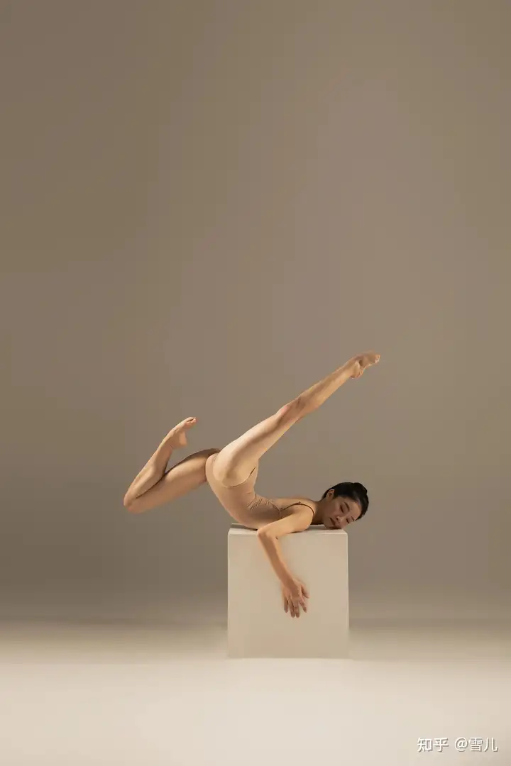 v2-ed51d17fbba4bc6518adf0f0844c241e_720w.webp (720×1080)