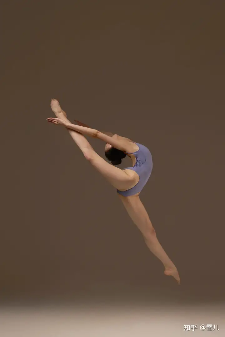 v2-b4d97be1081441c8bd3c4848bc084605_720w.webp (720×1080)