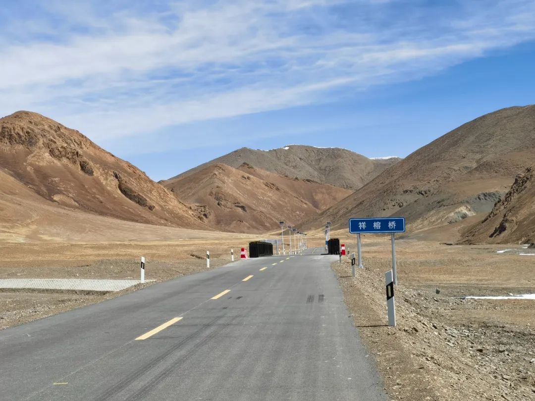 c2e3ba80bfc5485ca794b05b4ca65b0a~tplv-tt-origin-web:gif.jpeg?_iz=58558&from=article.pc_detail&lk3s=953192f4&x-expires=1736993715&x-signature=VkiXX9qnQpOxSAj7vSUkBZZf94o%3D